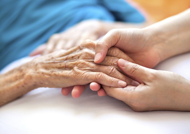 Fondo per il sostegno del ruolo di cura e assistenza del caregiver familiare - PROROGA SCADENZA