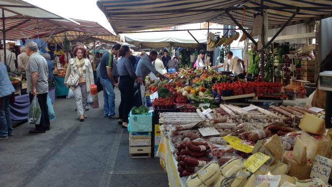 Bando assegnazione di concessioni di posteggio mercato Mottella